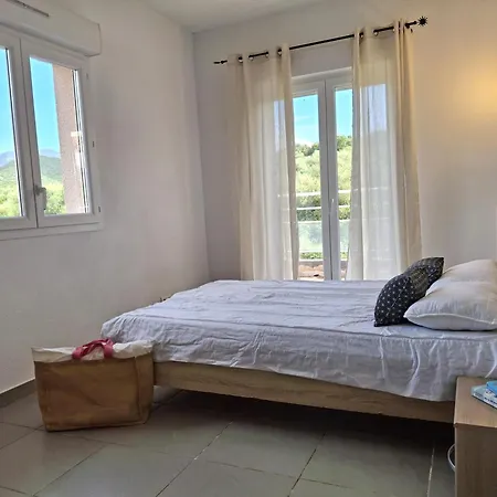 T2 Terrasse Climatise Piscine A T Florent *