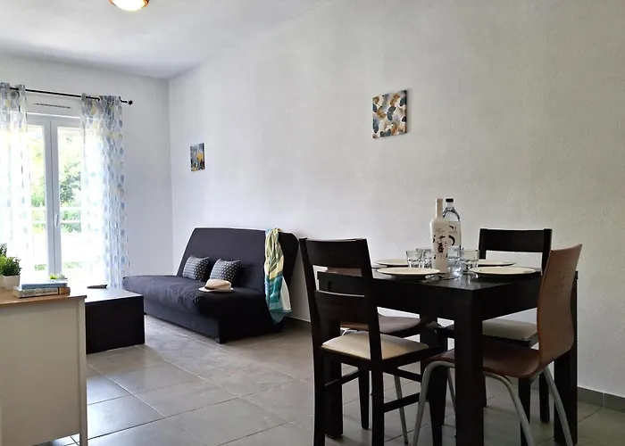 T2 Terrasse Climatise Piscine A T Florent Saint-Florent (Corsica)