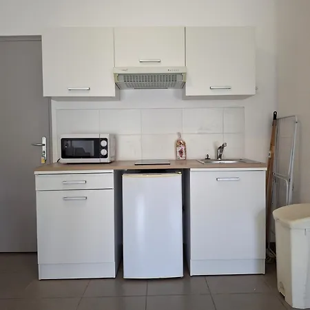 T2 Terrasse Climatise Piscine A T Florent